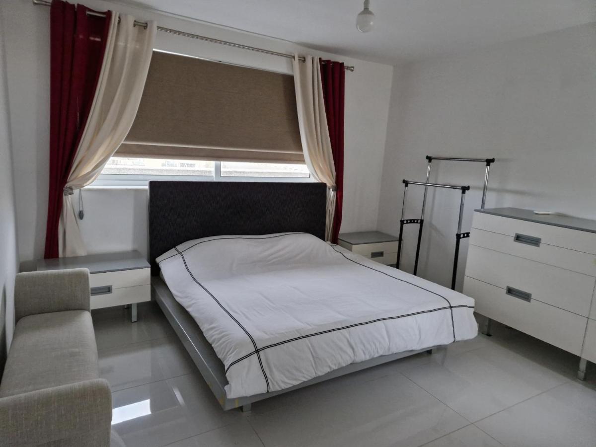 Апартаменти Town Pent House Лука Екстер'єр фото