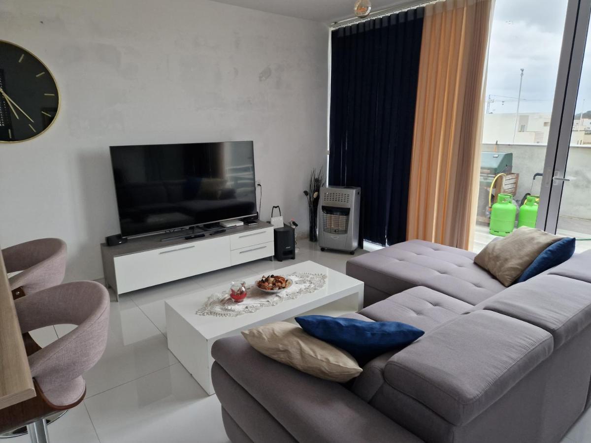 Апартаменти Town Pent House Лука Екстер'єр фото