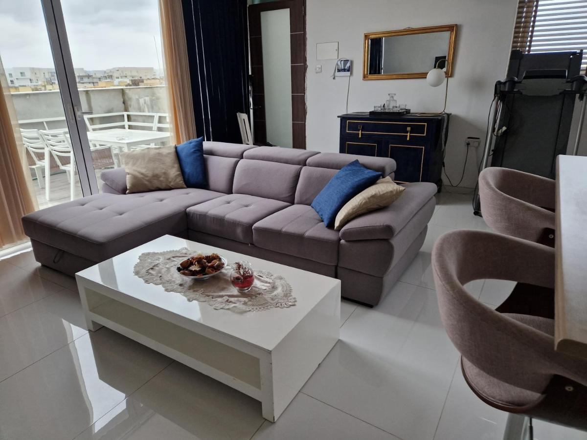 Апартаменти Town Pent House Лука Екстер'єр фото